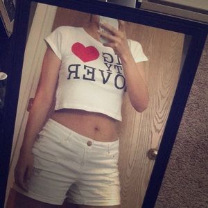 Whitr crop top